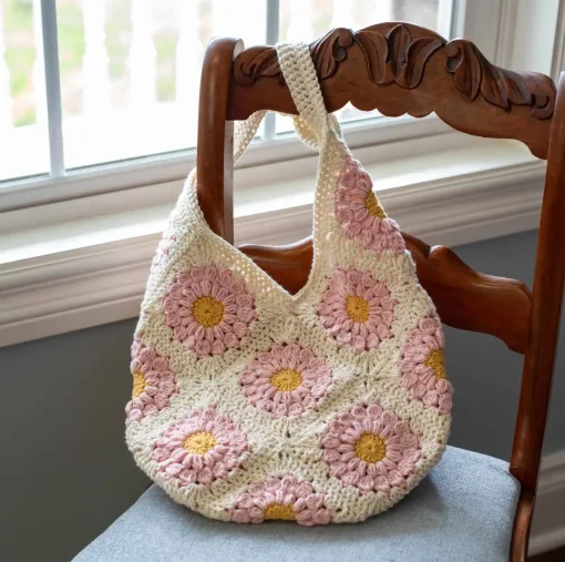 Sweet Dahlia Crochet Bag